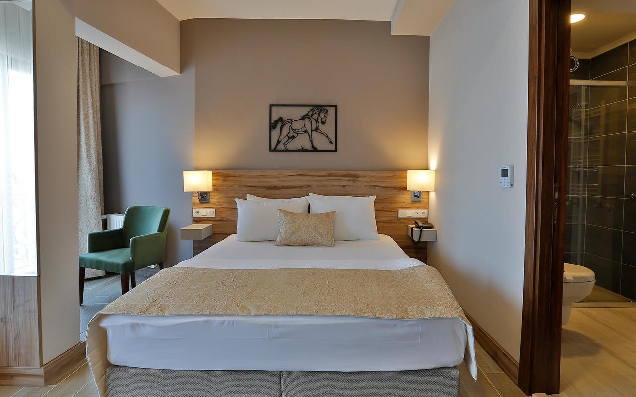 צ'נקלה Kule Hotel מראה חיצוני תמונה