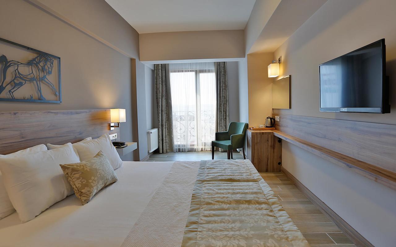 צ'נקלה Kule Hotel מראה חיצוני תמונה